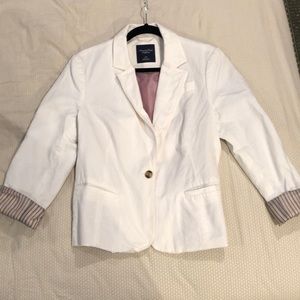 AMERICAN EAGLE white blazer